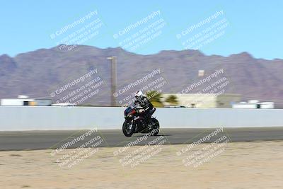 media/Jan-09-2022-SoCal Trackdays (Sun) [[2b1fec8404]]/Front Straight Speed Shots (1pm)/